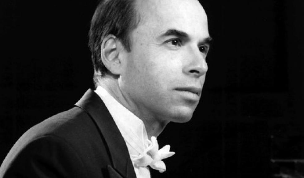 Dr Robert Taub