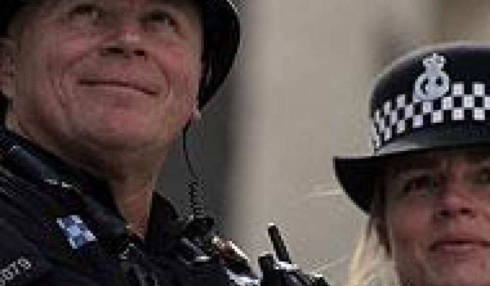 Plymouth police learn Makaton in new pilot project