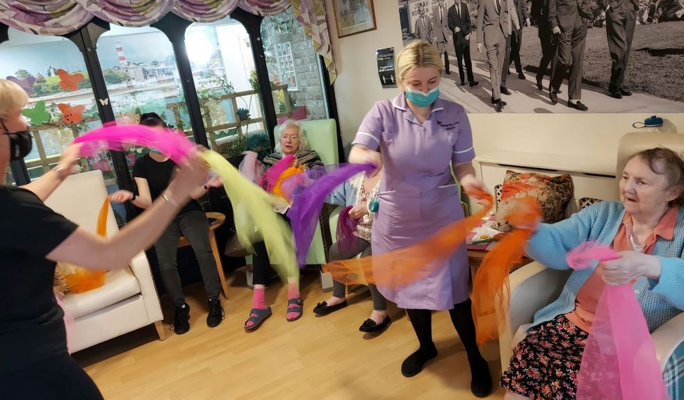Music Makers at Butterfly Lodge dementia care home, Plymouth