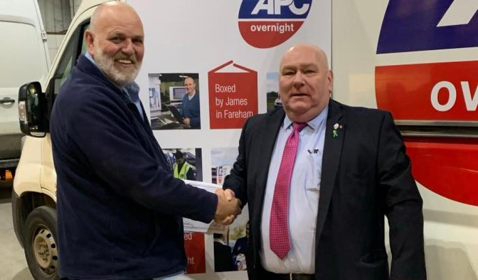 Mark Frearson from The APC Plymouth depot receives LongService Award from Steve Cornwell (Head Of Network)