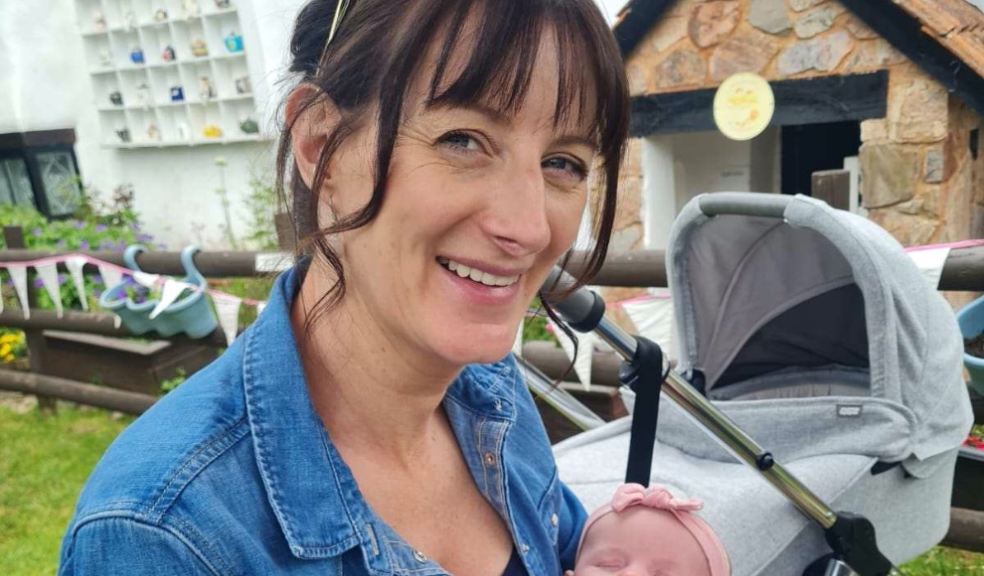 Michelle Hutchings with baby Ava Rose