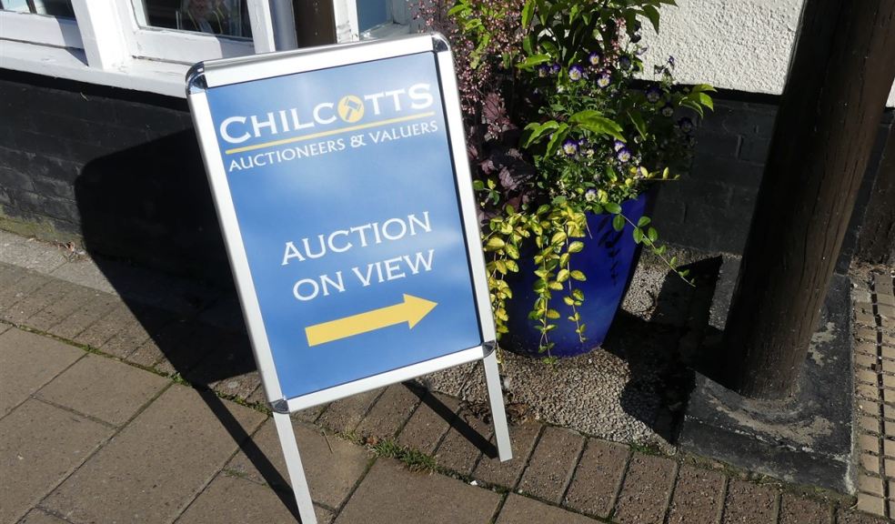 Sign to auction