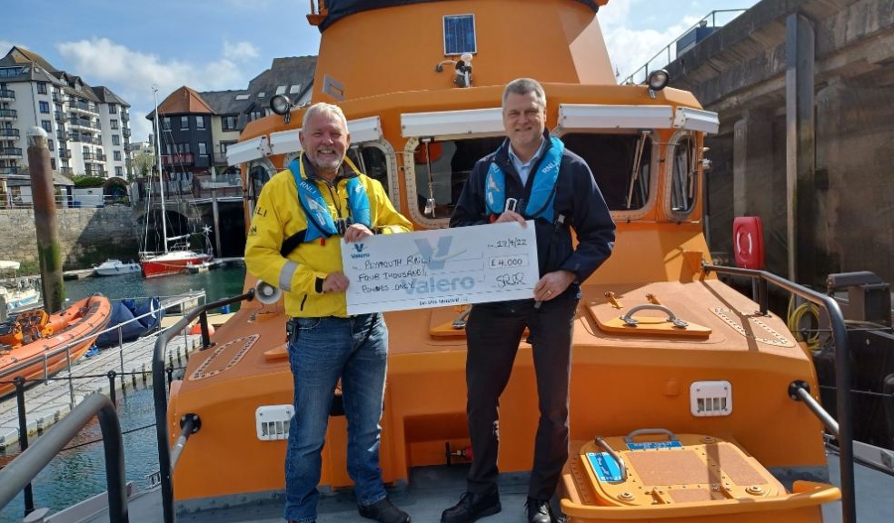 Valero’s Plymouth Terminal Manager Steve Phillips (right) presents a cheque to RNLI Operations Manager Chris Westall (left)