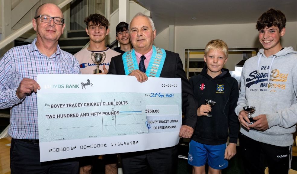 Presentation to Bovey CC Colts