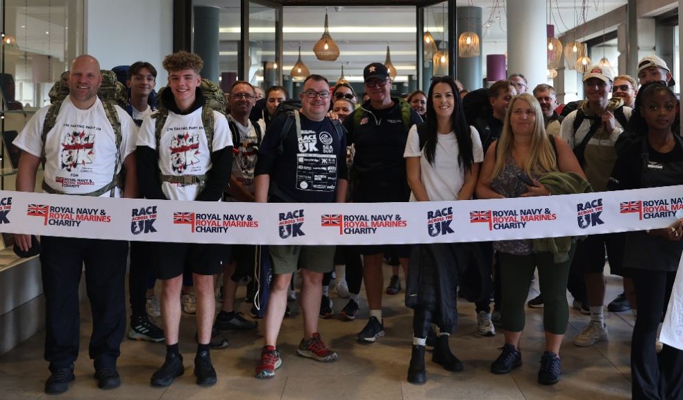 Race Across The UK - Teams line up on the startline.