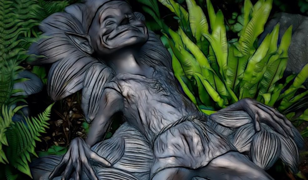 "Sleeping Pixie Bronze Garden Ornament" (CC BY-ND 2.0) by isteeves