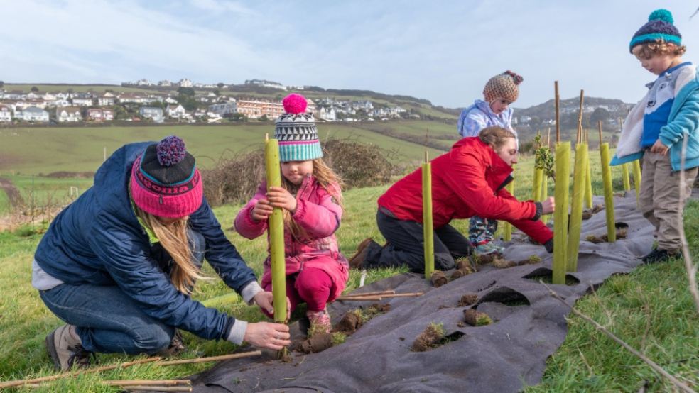 Tree planting at Woolacombe with family. Photo: Mark Johnson.