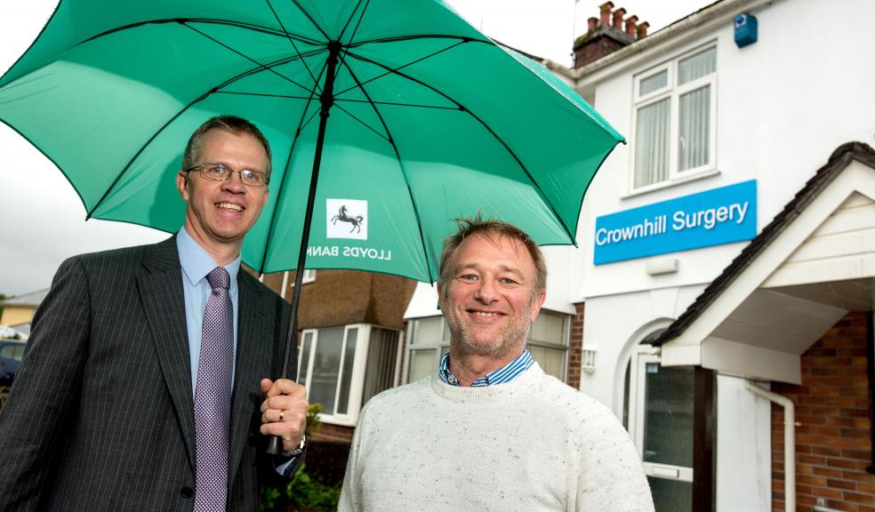 L-R Mike Craigie and Dr Gary Lenden