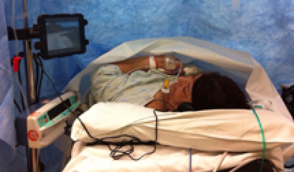 First patient to use iPad whilst awake during surgery