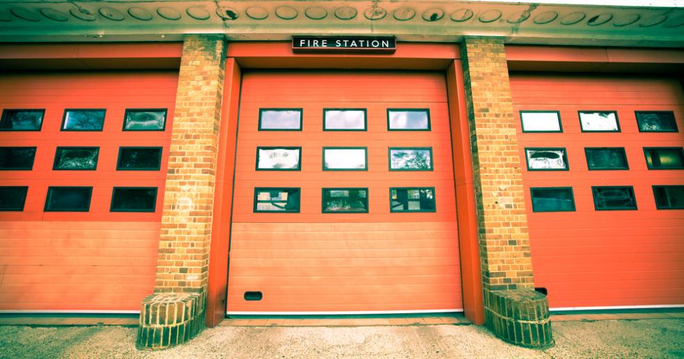 Fire crews attend building fire in Mannamead