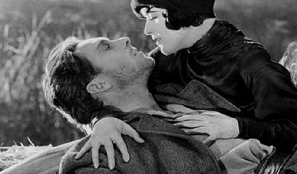 Sunrise: A Song Of Two Humans (1927)