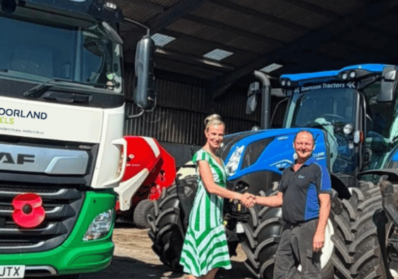 Georgina Lamb, Head of Partnerships at FCN shaking hands with Moorland Fuels tanker driver Georgina Lamb, Head of Partnerships at FCN shaking hands with Moorland Fuels tanker driver
