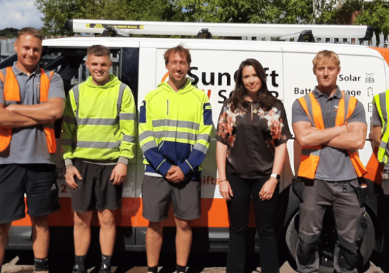 SunGift Solar training team and apprentices
