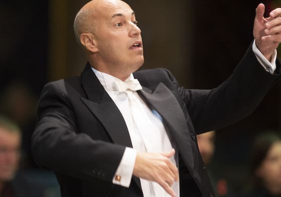 Howard Ionascu will conduct Exeter Philharmonic Choir with Onyx Brass