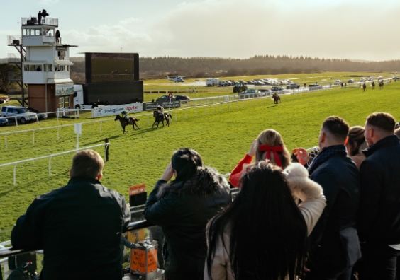 Exeter Racecourse unveils its Season's Pass, offering unbeatable value for racing enthusiasts