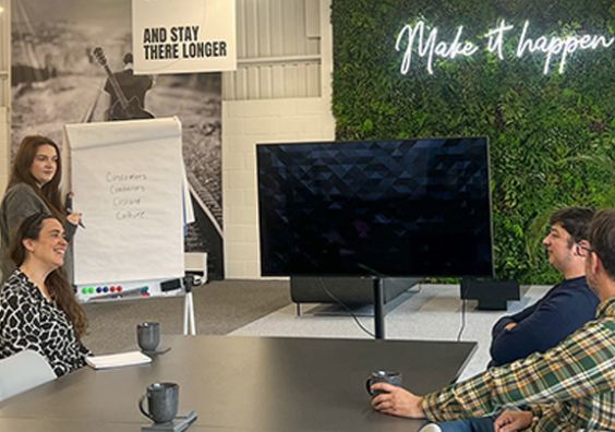 Simple-Media-and-Advertising