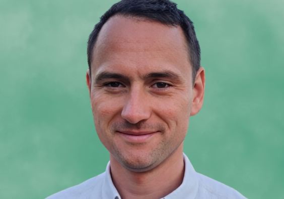 Tom Lowry, senior developer manager.