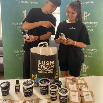 Hair@theAcademy students ~Alfie Tucker & Mia Hallam compare Lush products 