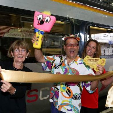 Children’s entertainer Timmy Mallet surprised passengers on board a CrossCountry ‘Golden Ticket’ train yesteron Wednesday bound for Plymouth